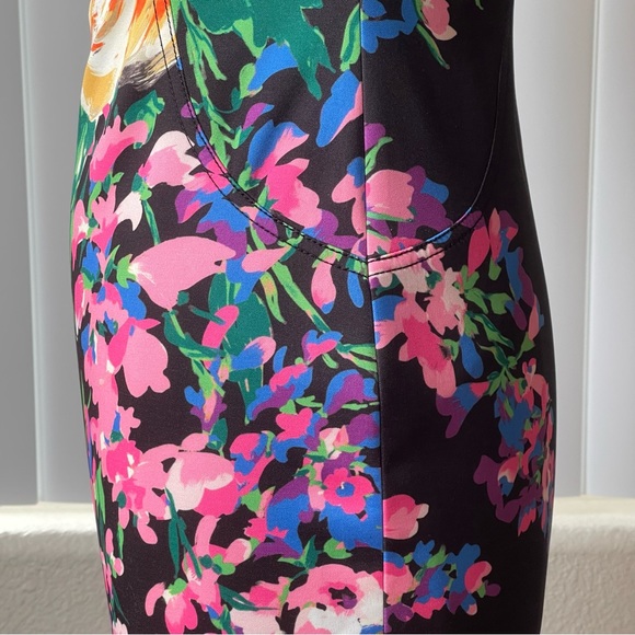 BLUMARINE Large Rose Floral Print Stretch Bodycon Dress Size: S  $2327 - Picture 8 of 16